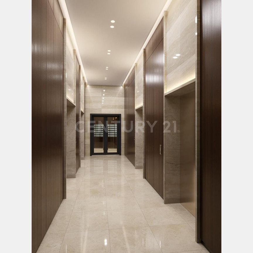 4-к. квартира, 118 м², 8/33 эт.