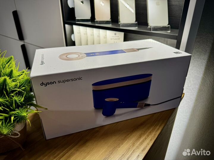 Фен Dyson supersonic Professional HD12