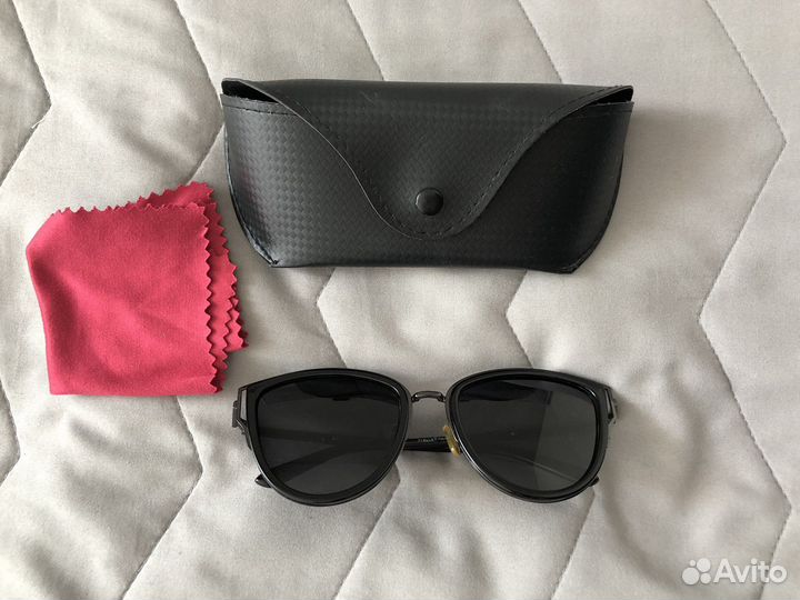 Солнцезащитные очки женские