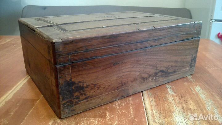 Шкатулка старинная 19 века. Дерево