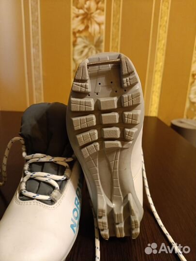 Лыжные ботинки детские 33