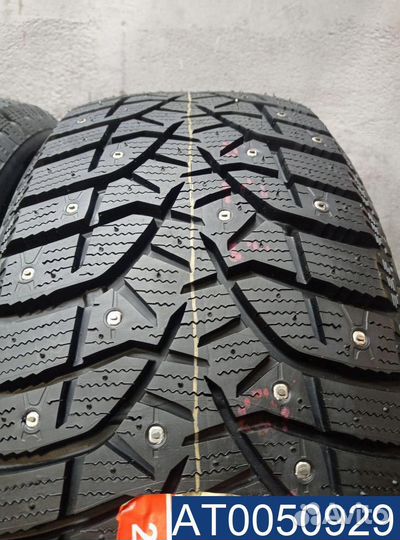 Bridgestone Blizzak Spike-02 225/55 R17 98V