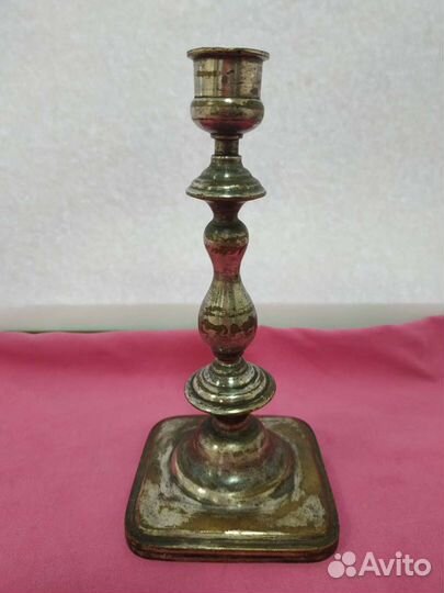 Подсвечник