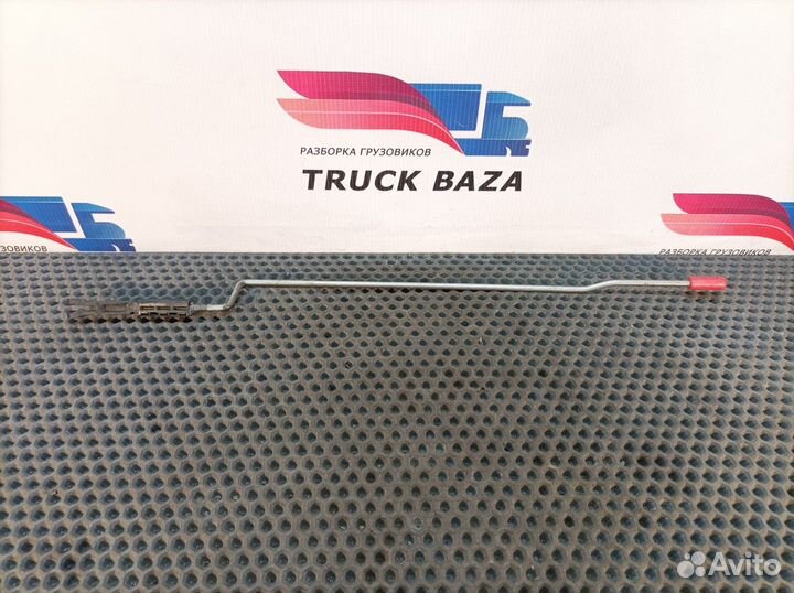 1062568 Тяга замка двери правая Volvo FH