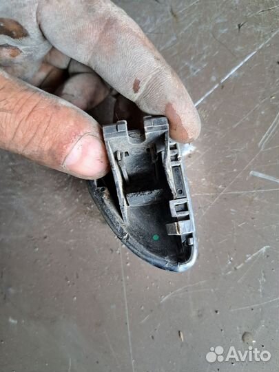 Накладка ручки правый Mercedes W211