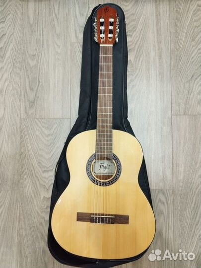 Продам гитару 3/4