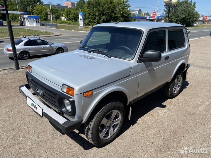 LADA 4x4 (Нива) 1.7 МТ, 2020, 18 000 км