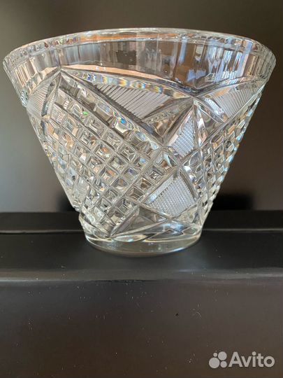 Ваза хрустальная для сервировки стола