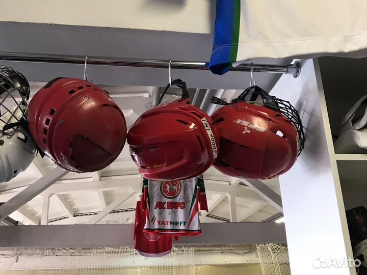 Шлем хоккейный