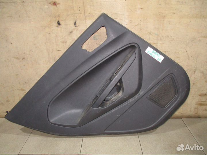 Обшивка двери задней левой Ford Fiesta 6