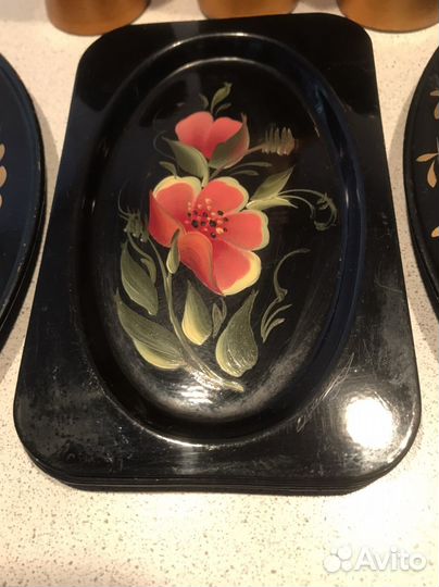 Предметы для кухни или для коллекции