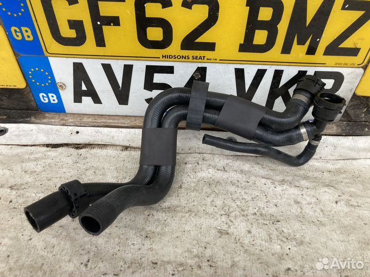 Патрубок отопителя Skoda Octavia, VW Golf 4