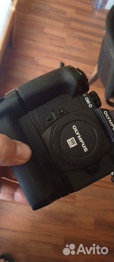 Olympus om d e m1 с объективом 40-150