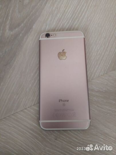 iPhone 6S, 32 ГБ