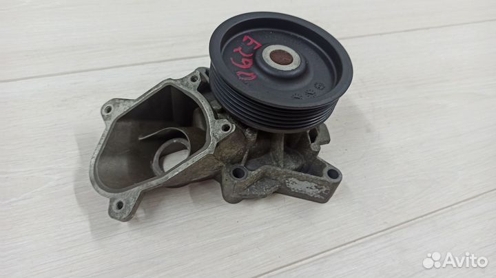 Помпа BMW X5 E70 M57