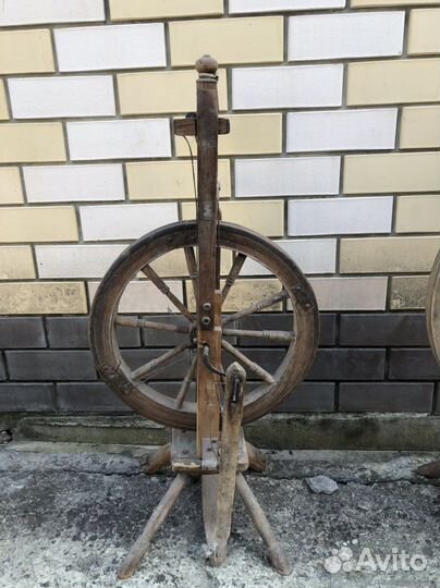 Прялка старинная