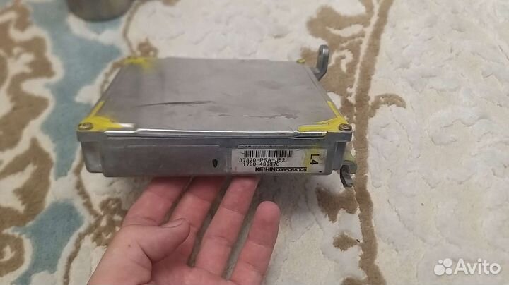 Блок управления двигателем honda