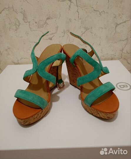 Босоножки женские 36 размер