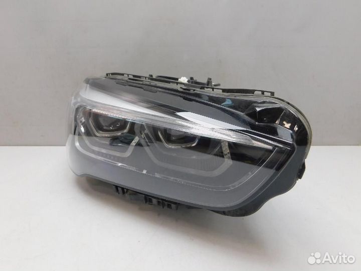 Фара правая BMW X1