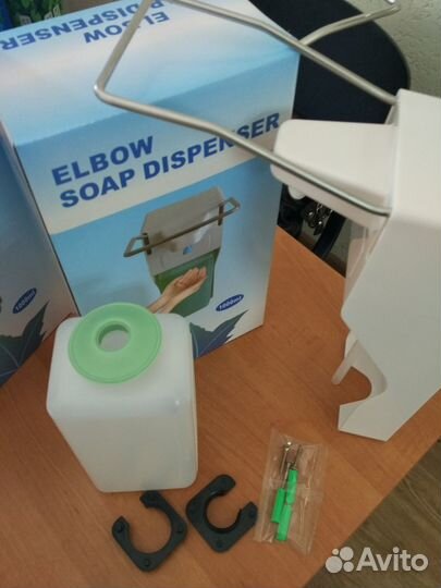 Дозатор локтевой