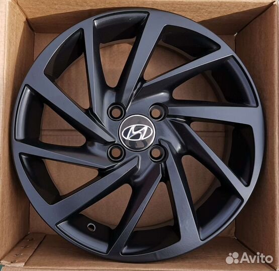 Hyundai Solaris, Kia Rio R15 новые