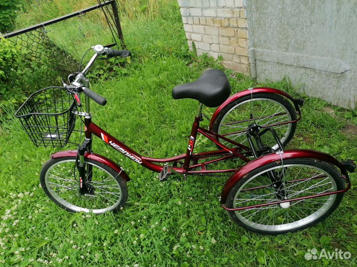 Трехколесный велосипед для взрослых