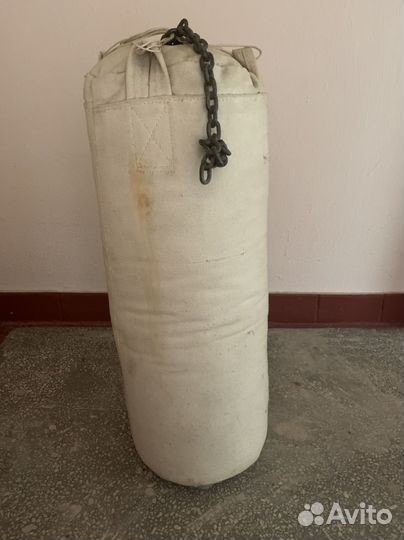 Боксерский мешок (груша)