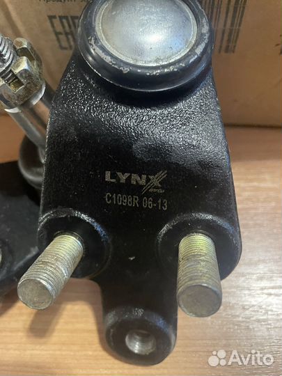 Шаровая опора lynxauto C1098L, C1098R