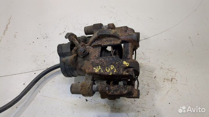 Суппорт Volkswagen Tiguan, 2018