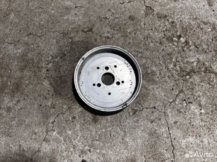 Шкив насоса гур Audi A6 C6/4F 2.4 BDW 2006