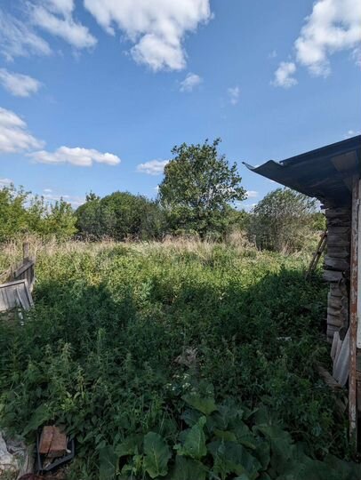 Дом 16,2 м² на участке 32 сот.