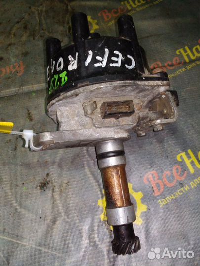 Трамблер Nissan Cefiro