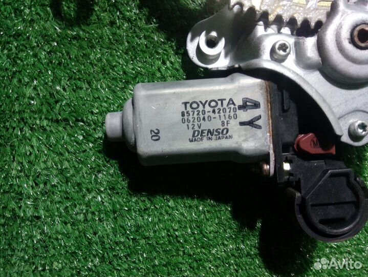 Стеклоподъемник toyota ACM21W,ACM26W ipsum