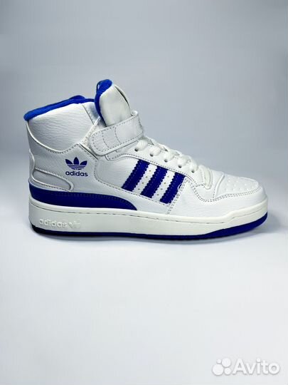 Кроссовки Adidas