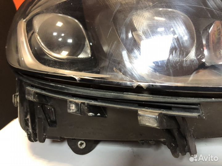 Фара правая Mercedes GLC X253 LED