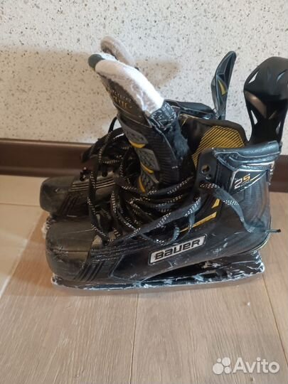 Коньки хоккейные bauer 2s pro 7,5 ее