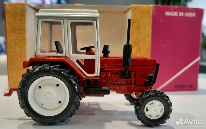 Трактор Беларус модель 1:43 коробка Тракторэкспорт