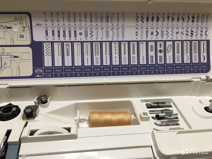 Швейная машина Janome 6260 qc