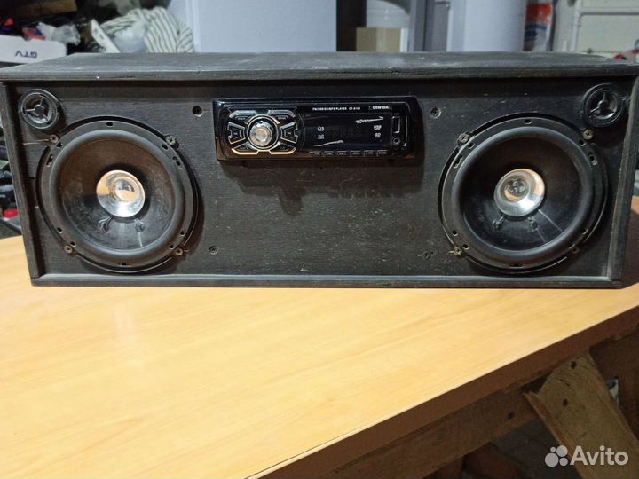 Музыкальный центр для гаража