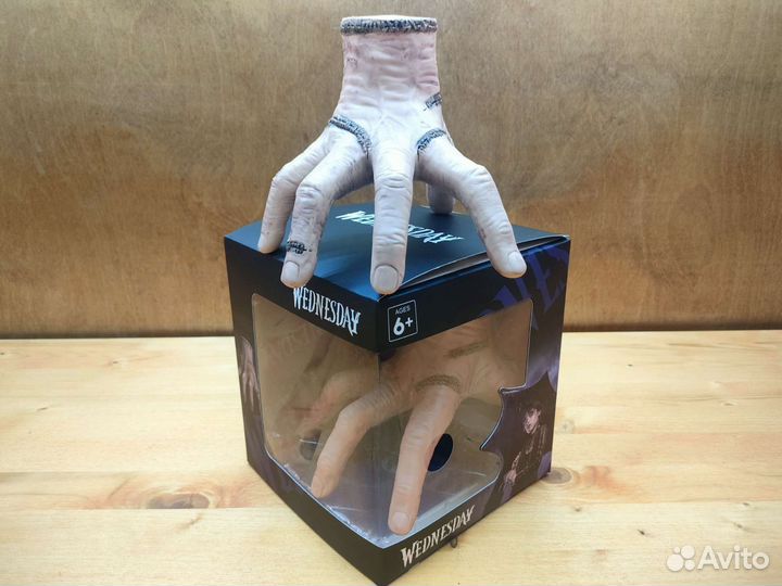 Вещь / рука из сериала Уэнсдей Новые