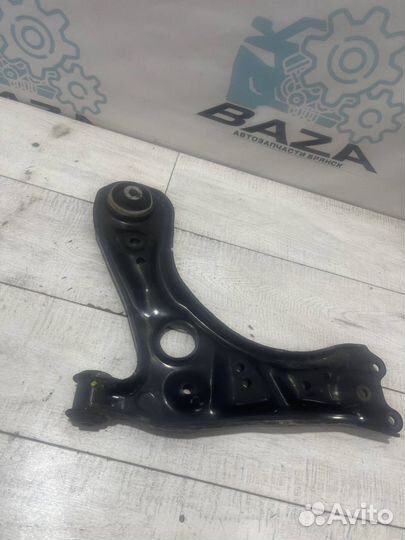 Рычаг передний правый Volkswagen Polo 5