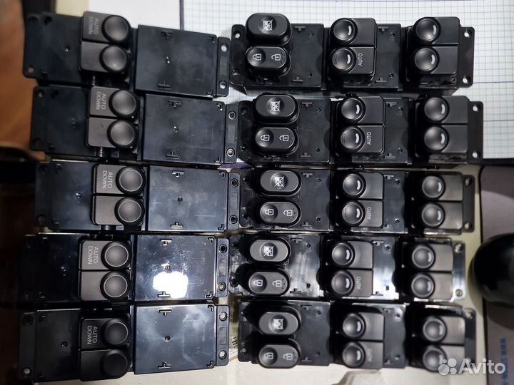 Кнопки стеклоподъемников солярис 1