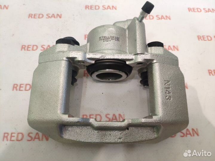 Суппорт тормозной задний правый Mitsubishi Pajero