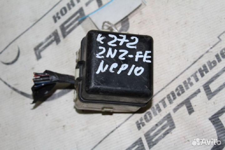 Блок предохранителей toyota. sienta vitz yaris yar