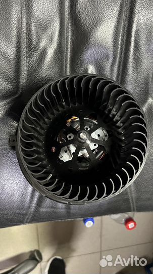 Stellox 29-99040-SX Вентилятор отопителя салона