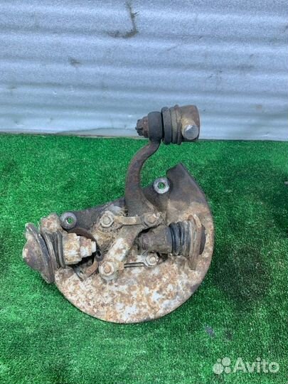 Кулак поворотный передний Ваз 2105 седан 2103 2004