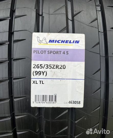 Michelin Pilot Sport 4 S 265/35 R20