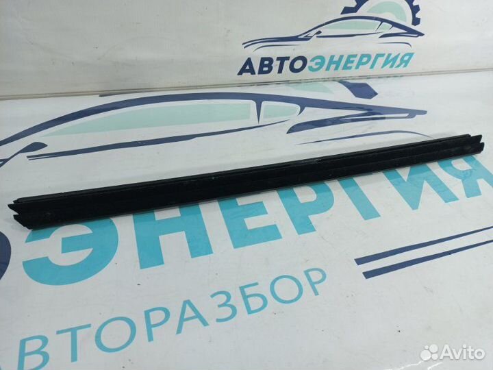 Бархотка внутренняя задняя правая Renault Kaptur