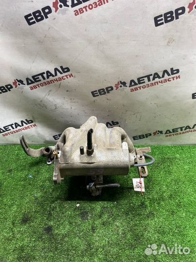 Коллектор впускной Daewoo Nexia N150 седан 1 2010