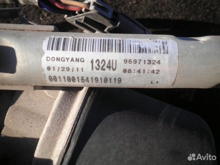 Моторчик стеклоочистителя в сборе Chevrolet Cruze